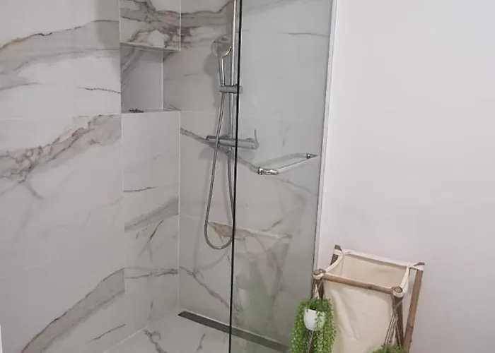 Charming Little House * פול דו מאר