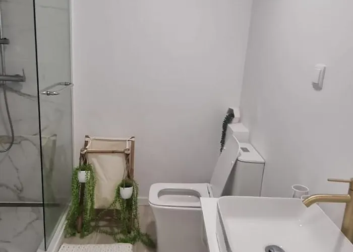 דירה Charming Little House